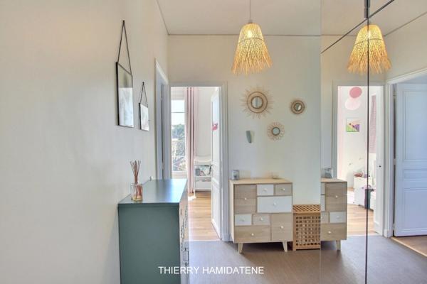 CENTRE VILLE MAGNIFIQUE APPARTEMENT BOURGEOIS FIN XIX STYLE PARISIEN ENTIEREMENT RENOVE 88 M2 4 PIECES 2 CHAMBRES