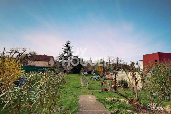 grand studio de 42,22 m2 SECTEUR GAMBETTA