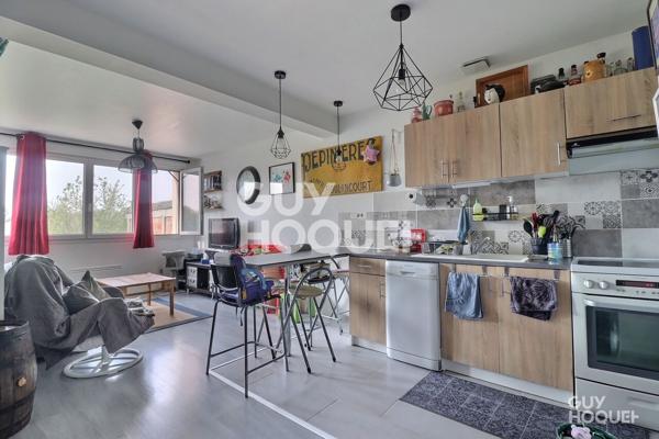 grand studio de 42,22 m2 SECTEUR GAMBETTA