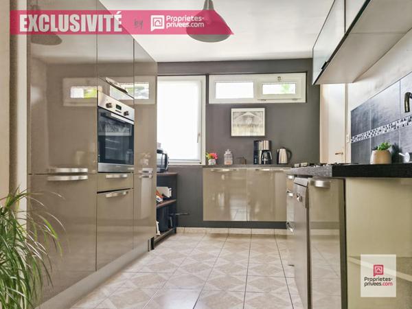 Lys lez Lannoy, magnifique appartement de type 3 (2 chambres) avec cave