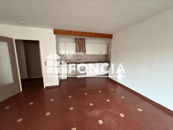 Location Appartement 3 pièces 69.6 m² - 80 BD MONTEBELLO Lille 59000