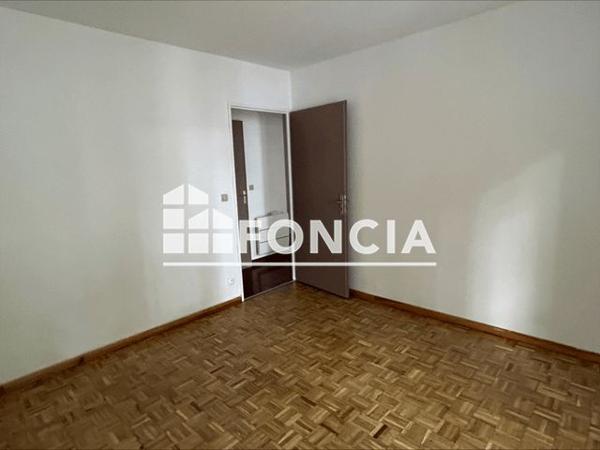 Location Appartement 3 pièces 69.6 m² - 80 BD MONTEBELLO Lille 59000