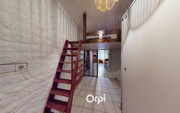 Appartement à vendre    2 pièces •  Hyères