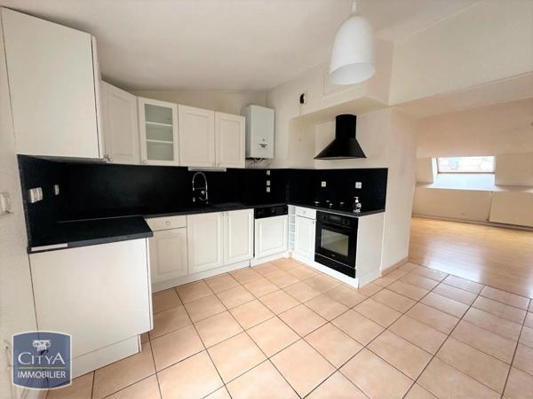 Appartement à louer 3 pièces 100.67m²