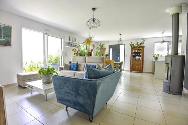 Vente Maison 4 pièces 101 m2 à Saint-Léger-les-Vignes