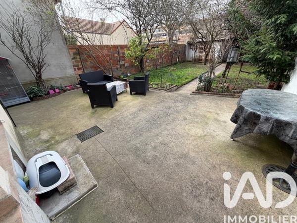 Maison à vendre 5 pièces 95 m² Villeneuve-le-Roi