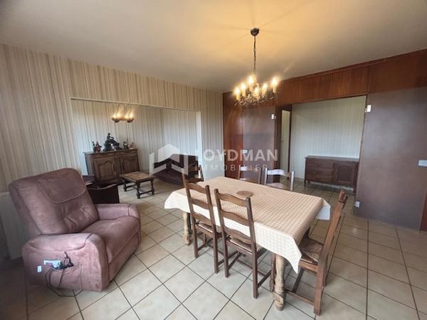 Appartement T3/4 78.6m² au 4ième étage avec ascenseur