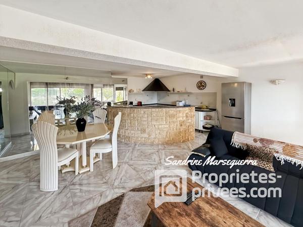 Maison de style provençal avec 2 logements indépendant  172,45 m²