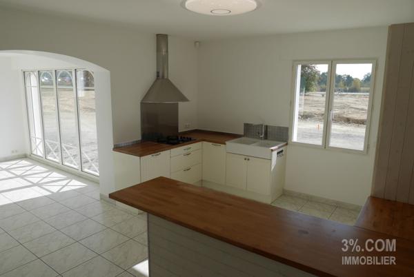 Magnifique Maison à étage de 277, 52 m² habitable 5 chambres + un bureau, grand garage, terrain de 2 123 m² Savenay (44260)