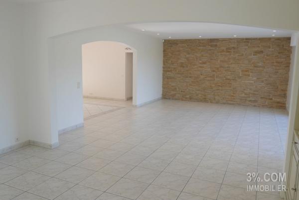 Magnifique Maison à étage de 277, 52 m² habitable 5 chambres + un bureau, grand garage, terrain de 2 123 m² Savenay (44260)