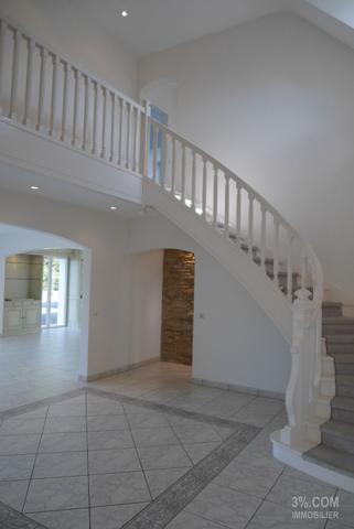 Magnifique Maison à étage de 277, 52 m² habitable 5 chambres + un bureau, grand garage, terrain de 2 123 m² Savenay (44260)