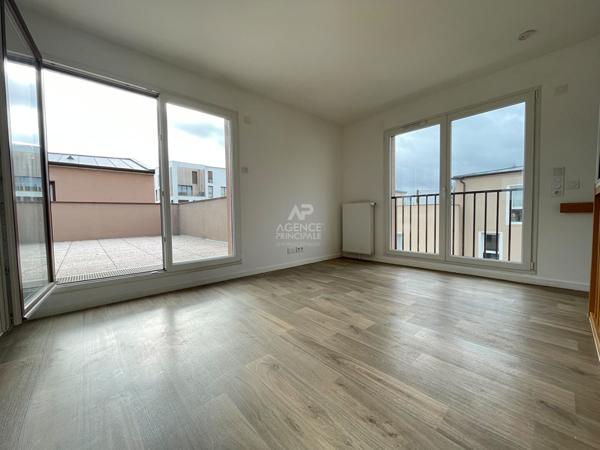 Appartement Carrières-sous-Poissy 3 pièce(s) duplex terrasse 223 000 € **  - Référence  9407