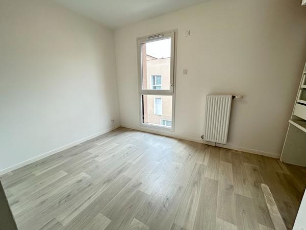 Appartement Carrières-sous-Poissy 3 pièce(s) duplex terrasse 223 000 € **  - Référence  9407