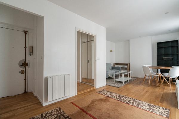 Appartement Paris 2 pièce(s) 43.95 m2