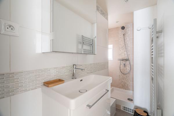 Appartement Paris 2 pièce(s) 43.95 m2