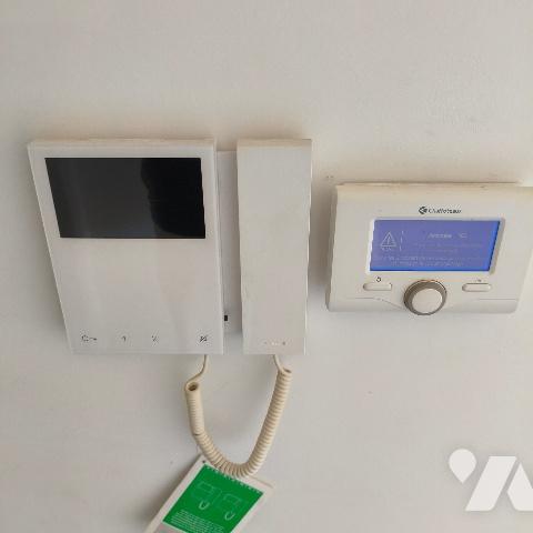 Ds résidence récente (2018) - Appartement T2 de 42 m² avec terrasse de 8,2 m² - En dernier étage...