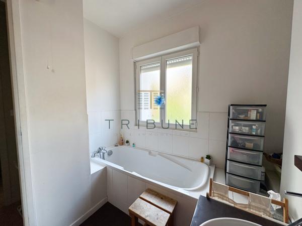 Maison 8 pièce(s) 4 chambre(s) 205 m²