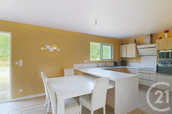Maison à vendre  5 pièces - 108,65 m 2   MONTPON MENESTEROL  - 24