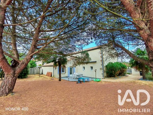 Maison à vendre 6 pièces 145 m² Saint-Aubin-du-Plain