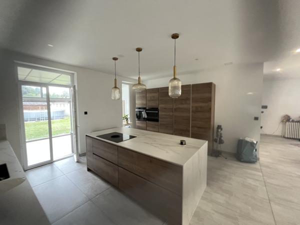 Maison à VAULX EN VELIN (69120)