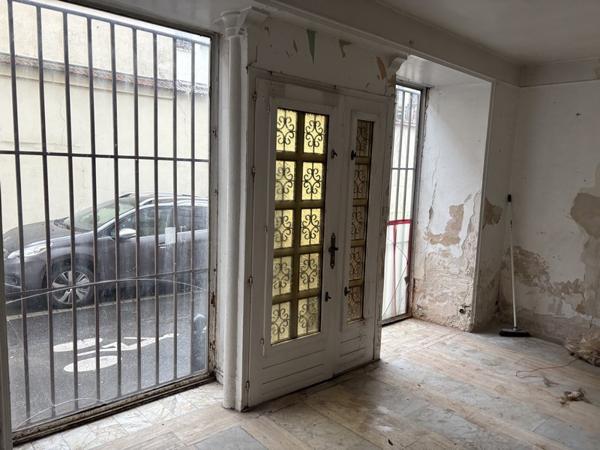 Local Commercial 3 pièces - 50 m²