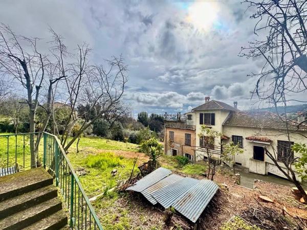 Vente Propriété 7 pièces 212 m2 à Nice