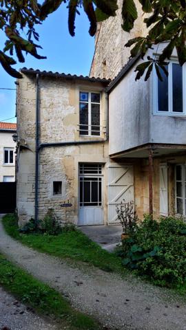 Jolie Maison de caractère Beauvoir sur Niort
