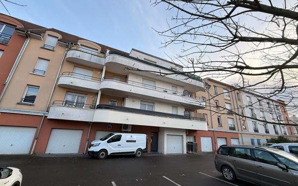 Appartement à vendre    3 pièces • 60,27 m2 Persan