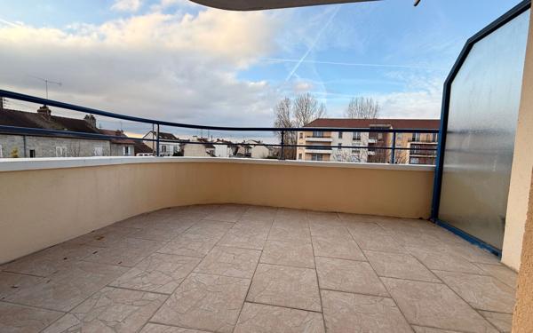 Appartement à vendre    3 pièces • 60,27 m2 Persan