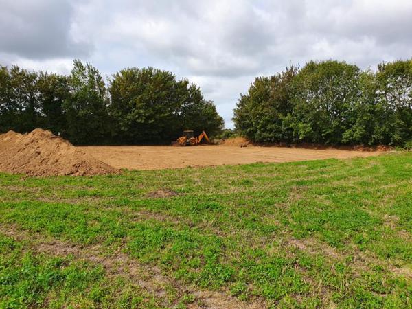 Terrain 1600 m² constructible et viabilisé à Brest