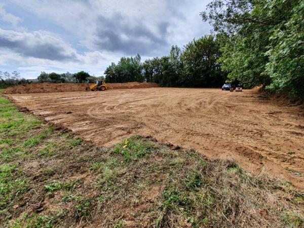 Terrain 1600 m² constructible et viabilisé à Brest