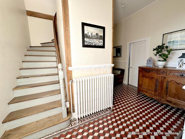 Ouzouer-le-Marché (41240) BEAUCE LA ROMAINE (Ouzouer-le-Marché) 41 – Grande maison familiale – 6/7 Chbres -300 m² hab – Ateliers-Dépenda