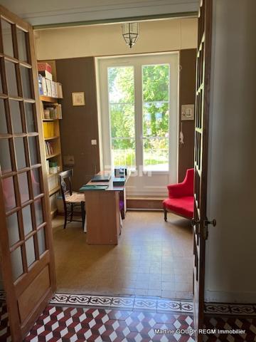 Ouzouer-le-Marché (41240) BEAUCE LA ROMAINE (Ouzouer-le-Marché) 41 – Grande maison familiale – 6/7 Chbres -300 m² hab – Ateliers-Dépenda