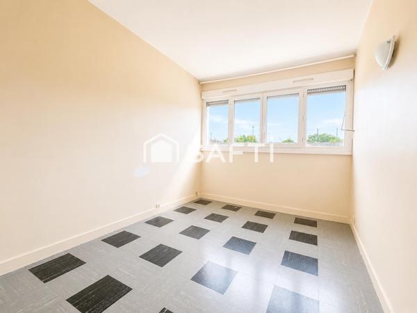 Spacieux 3 chambres, balcon sud, sécurisé