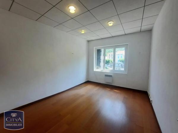 Appartement à louer 4 pièces 91.15m² Tarascon-sur-Ariège (09400)