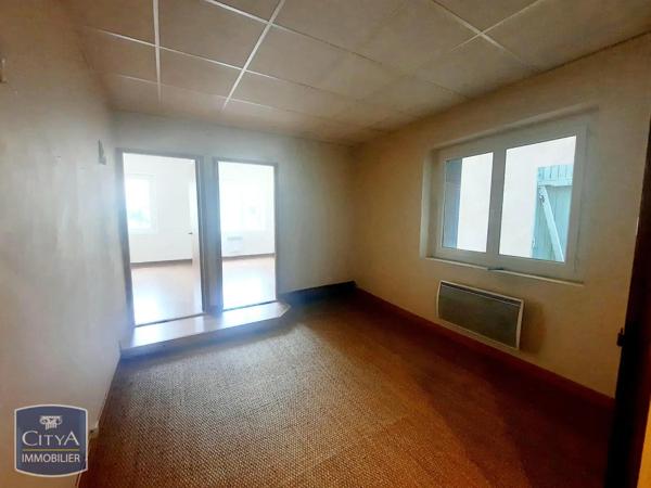 Appartement à louer 4 pièces 91.15m² Tarascon-sur-Ariège (09400)