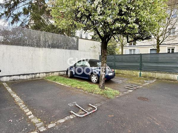 Parking Sécurisé - centre ville - à vendre