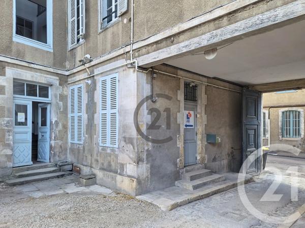 Appartement F5 à vendre  5 pièces - 80,38 m 2   AUXERRE  - 89