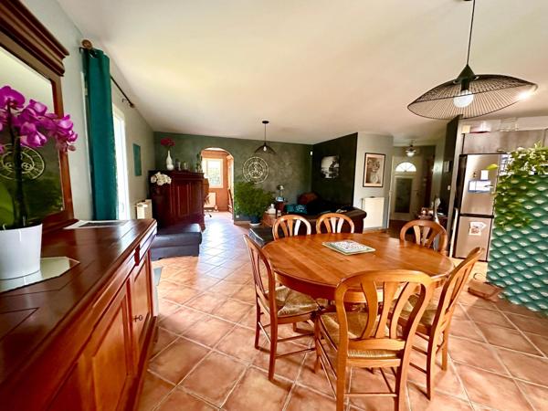 Quartier très recherché du "Pas des Moliets", au calme sans vis à vis