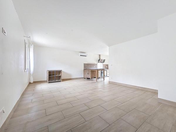 Villa entièrement rénovée à Lamalou-les-Bains – Plain-pied avec jardin