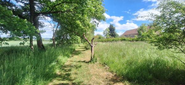 Longère, 5 chambres sur 9 400 m2 terrain