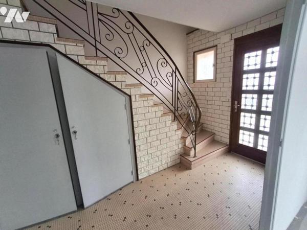 Haute-Indre maison 5 chambres avec jardin garage et dépendances