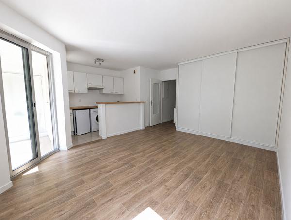 Appartement STUDIO Fontenay Sous Bois - 26.89 m2