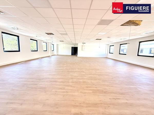 BUREAUX RENOVÉS A LOUER A VITROLLES