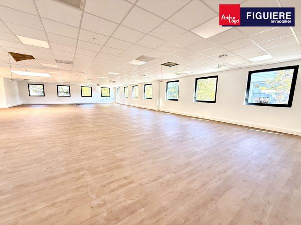 BUREAUX RENOVÉS A LOUER A VITROLLES