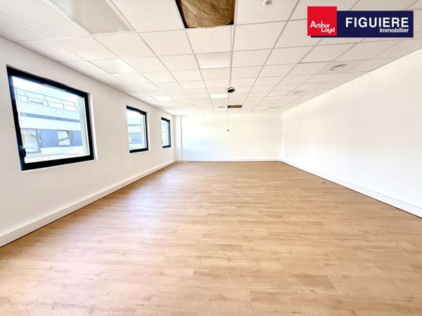 BUREAUX RENOVÉS A LOUER A VITROLLES