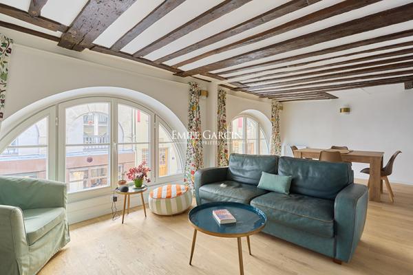 A VENDRE - Appartement - Paris - 75002 - Opéra - Bourse - Palais Royal - 3 pièces - 2 chambres - 53 m²