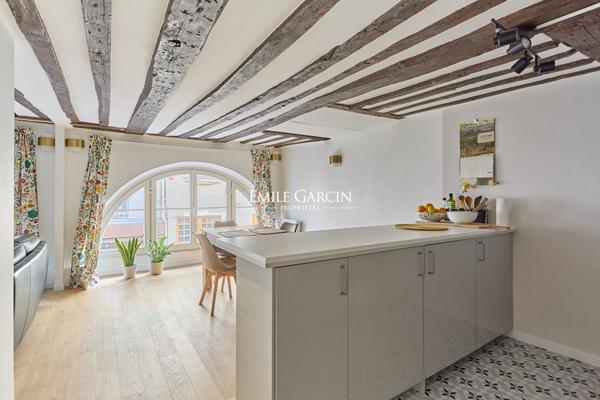 A VENDRE - Appartement - Paris - 75002 - Opéra - Bourse - Palais Royal - 3 pièces - 2 chambres - 53 m²