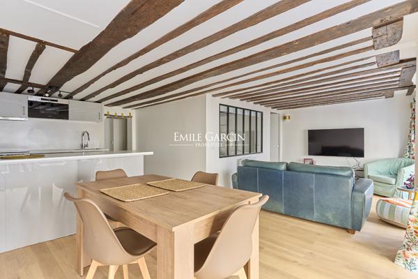 A VENDRE - Appartement - Paris - 75002 - Opéra - Bourse - Palais Royal - 3 pièces - 2 chambres - 53 m²