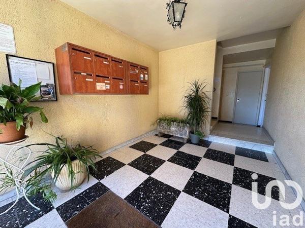 Appartement à vendre 4 pièces 75 m² Aubagne